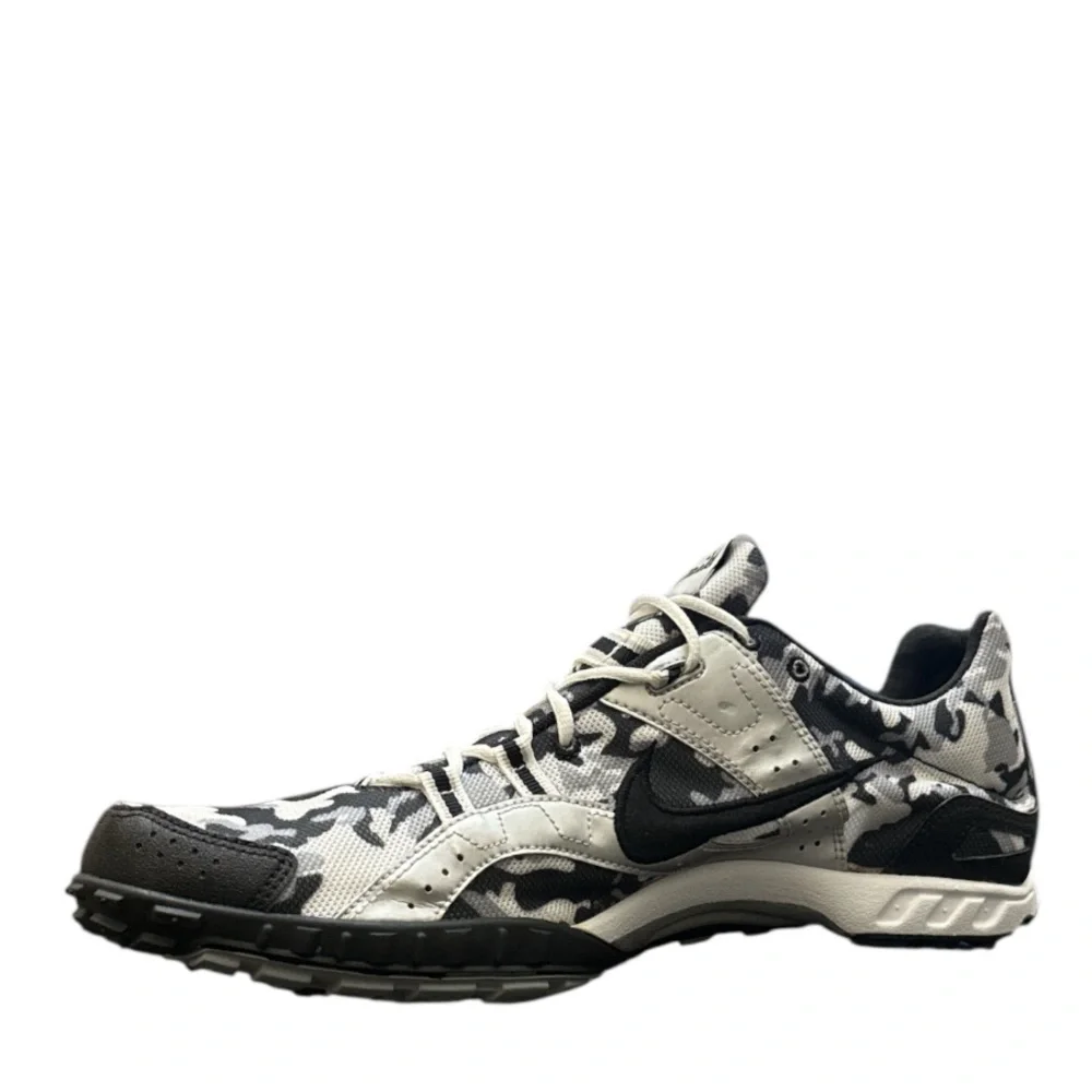 NIKE - WAFFLE XC SPIKE-LESS WHITE BLACK GREY BOWERMAN SERIES SNEAKERS